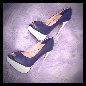 Open toe black and white heels